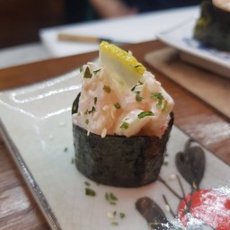 กุ้งมาโยมะนาว