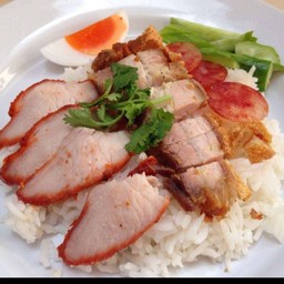 ข้าวหมูแดงหมูกรอบ พิเศษ
