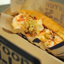 Luke's Lobster Lumine Yokohama