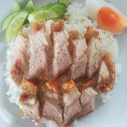 ข้าวหมูกรอบ