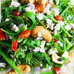 ยำผักกูดกุ้งสด