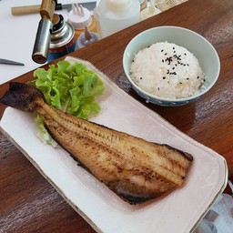 ข้าวปลาชิมะฮอกเกะ