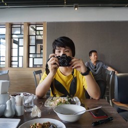 ชูการ์ มารีนา รีสอร์ท อาร์ต กะรน บีช