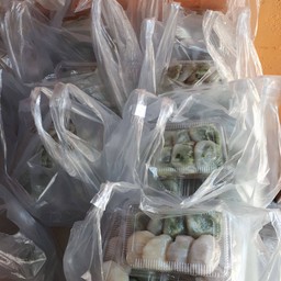 จัดไปรวม 30 กล่องฝากญาติพี่น้อง