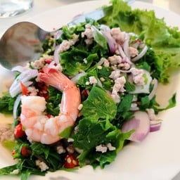 อันนี้อร่อยนะ แอบรสจัดจ้านไปนิด(สำหรับผม)​