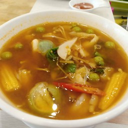 แกงส้มผักรวมกุ้ง