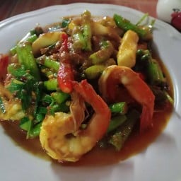 บ้านม่วง อาหารตามสั่ง