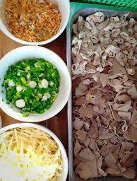 โจ๊กหมูต้มเลือดหมู 4 สหาย  รามคำแหง34 ข้างโรงพยาบาลรามคำแหง