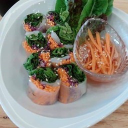 ปอเปี๊ยะสดไส้กุ้ง