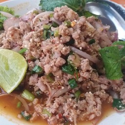 ลาบหมู 80 ฿