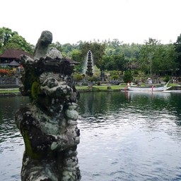 Taman Tirtagangga