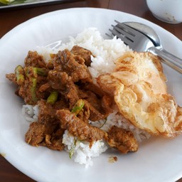 ครัวยายเหี้ยง