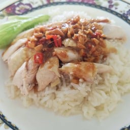 อู๋ ข้าวมันไก่บ้าน