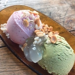 สตอเบอรี่+ชาเขียว990