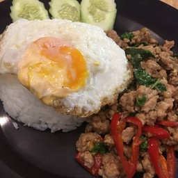 กะเพราหมูสับ