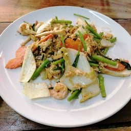 เส็งเจริญเย็นตาโฟ