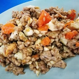 หมูสับผัดไข่เค็ม