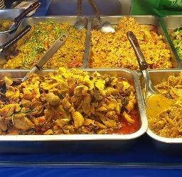 ป้าเล็กสเต็คเฮ้าส์ เดอะเคอฟ อ่อนนุช17แยก6  ครัวศูนย์รวมอาหารและแอป