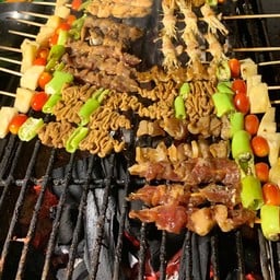 บาบีคิว ลุงบรรลือ