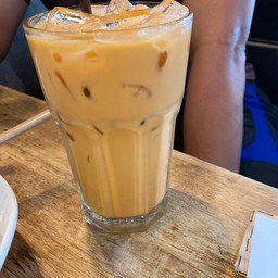 ชานมเย็น