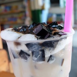 ปอเปี๊ยะทอด เจริญกรุง