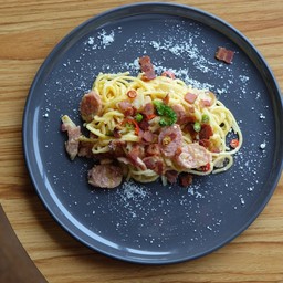 คาโบลานนา (สปาเกตตี้คาโบนาล่าแหนม)