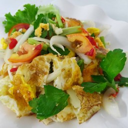 ยำไข่ดาว