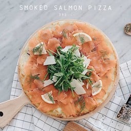Pizza Smoked Salmon