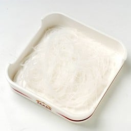 วุ้นเส้น