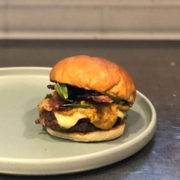 Promo! Payak Burger Pork w/ Truffle fries