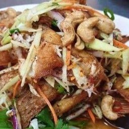 ร้านอาหารจันทร์ฉายเวียงป่าเป้าเชียงราย