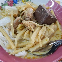 ขนมจีนแกงเขียวหวาน