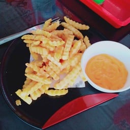 ราเมงบ้านเมียน้อย ตลาดคู่สม