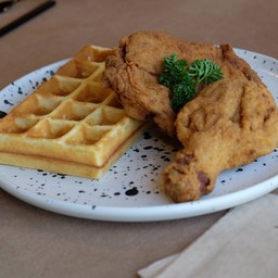 ไก่ทอดกรอบวาฟเฟิล