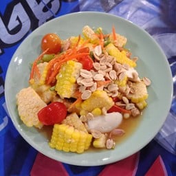 ส้มตำร้อยเอ็ด แม่วาง