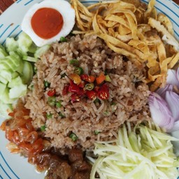 ข้าวคลุกกะปิอร่อยมากค่ะเมนูนี้แนะนำเลย 