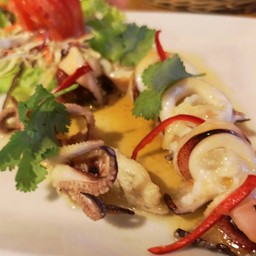 หมึกไข่ซอสเนยเปรี้ยวหวาน