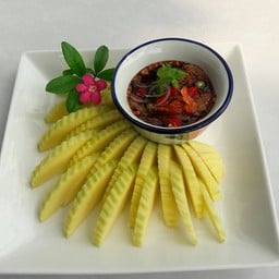 มะม่วงน้ำปลาหวาน