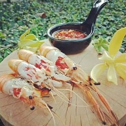 แหนมนมเหนียว จันทน์43แยก7 ถนนจันทน์