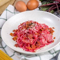 Pink Carbonara with bacon