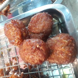 ไก่กระเทียม