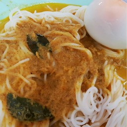 ขนมจีนน้ำยากะทิ