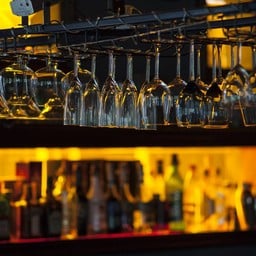 Plumtree bar and restaurant