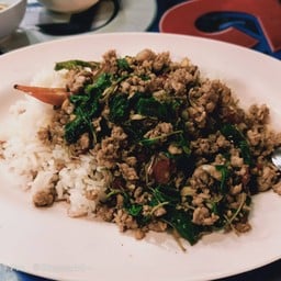 ผัดกะเพราหมูสับ(กับข้าว)
