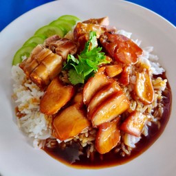 ข้าวหมูแดง