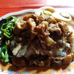 ข้าวขาหมูริมทาง พระราม5