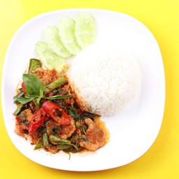 พริกแกง หมูหมัก