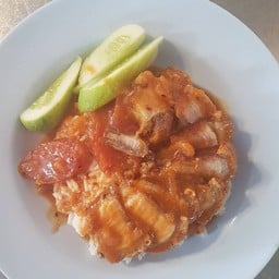 ข้าวหมูกรอบ