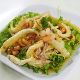 ยำสามกรอบ