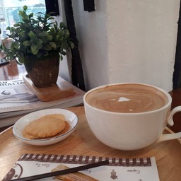 แก้วใหญ่ ไม่หอมกาแฟไม่มันนม